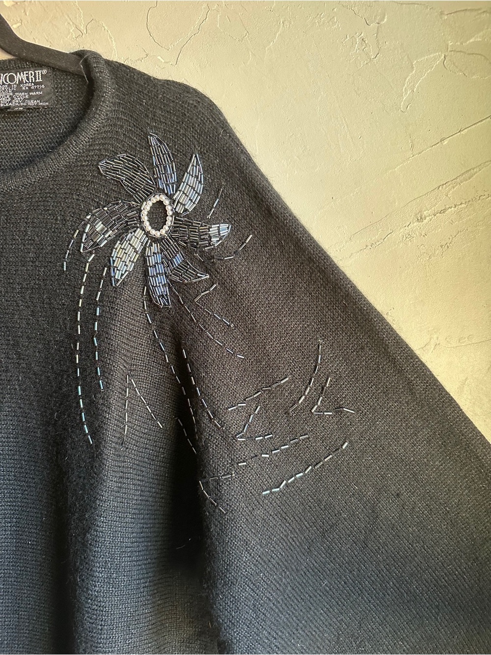 Vintage Newcomer II Black Beaded Relaxed Drop Shoulder Statement Sweater M/L - Picture 3 of 8